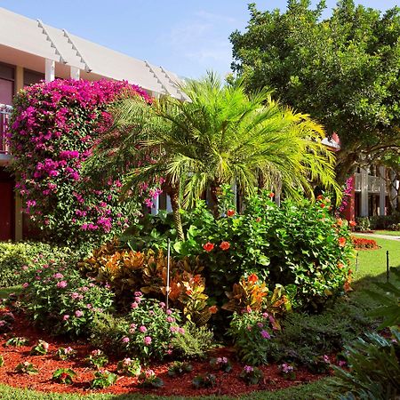Collins Hotel North Naples Εξωτερικό φωτογραφία