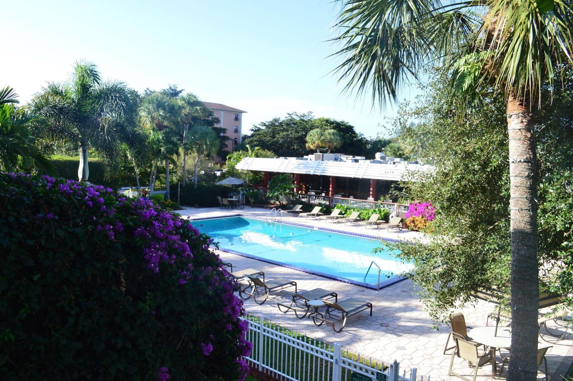 Collins Hotel North Naples Εξωτερικό φωτογραφία